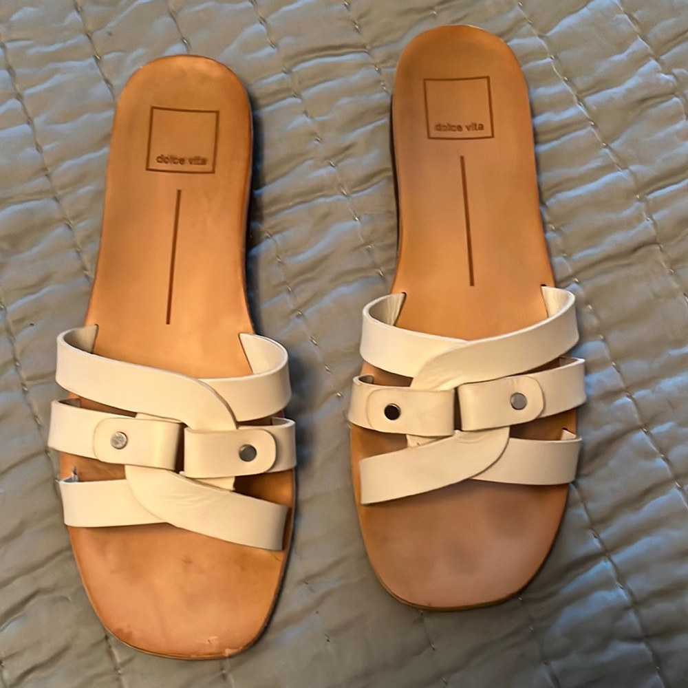 Dolce vita slides, white size 8